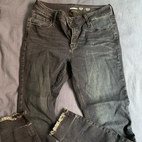 Old Navy Jeans - Picture 2 of 2